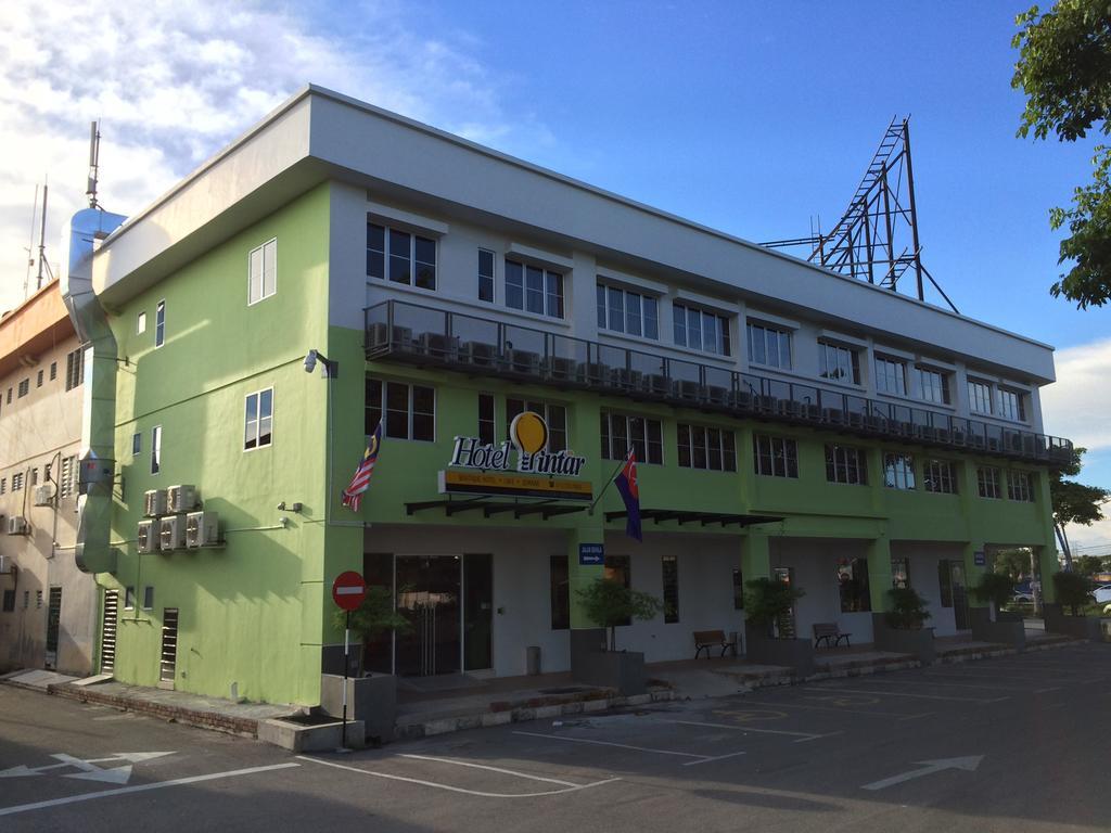 Hotel Pintar Parit Raja Bagian luar foto